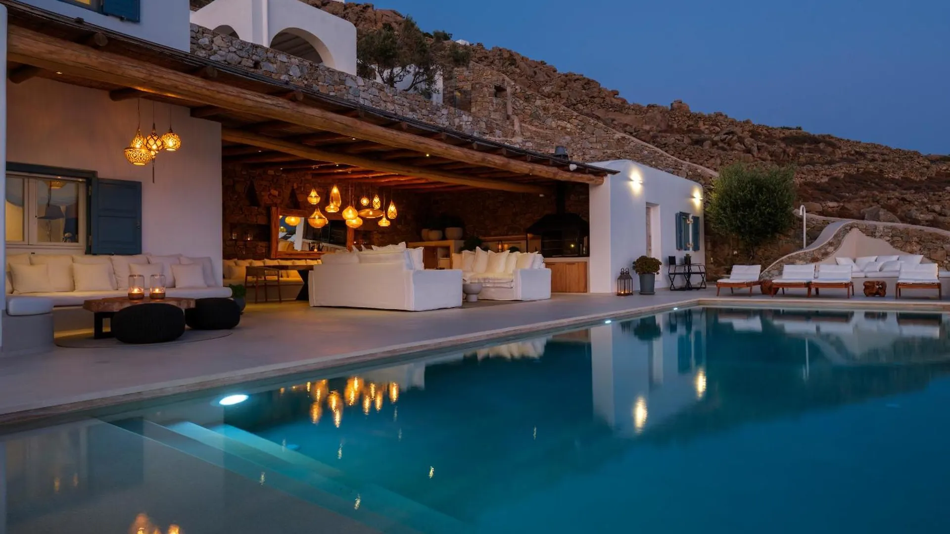 V&V Guest House - Luxury Suites Ornos